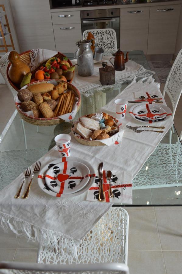 Sole&Mare Bed & Breakfast Quartucciu Bagian luar foto
