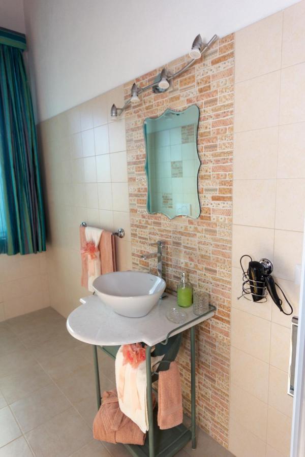 Sole&Mare Bed & Breakfast Quartucciu Bagian luar foto